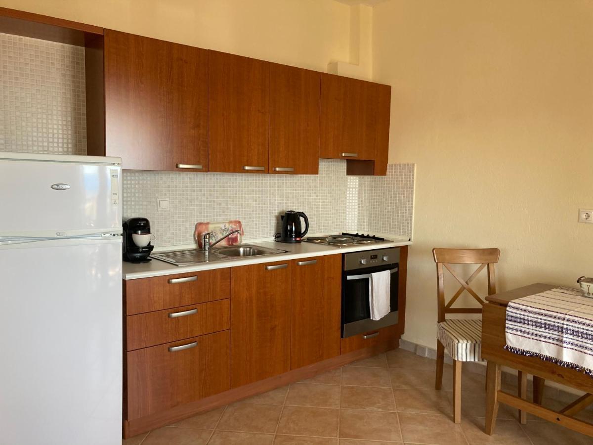 Nikiti Seaview Apartment Exterior photo