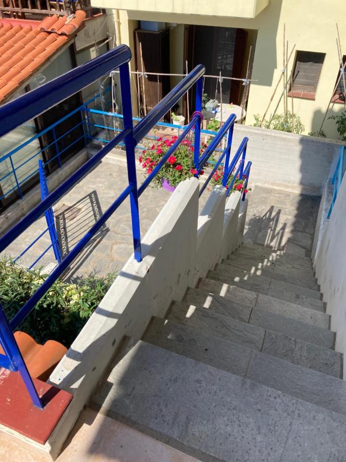 Nikiti Seaview Apartment Exterior photo
